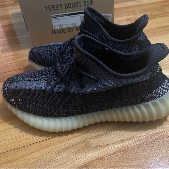Yeezy 350 carbon v2